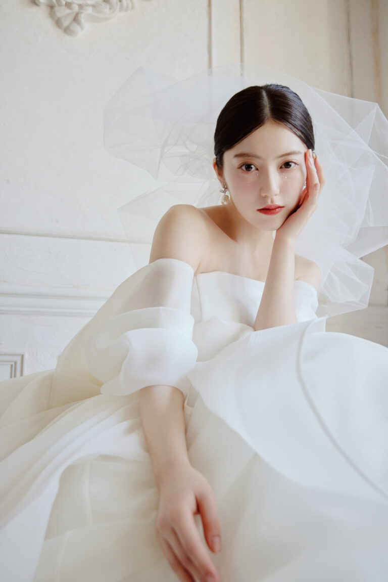 オリジナルドレスブランドesumのHPを制作しました！