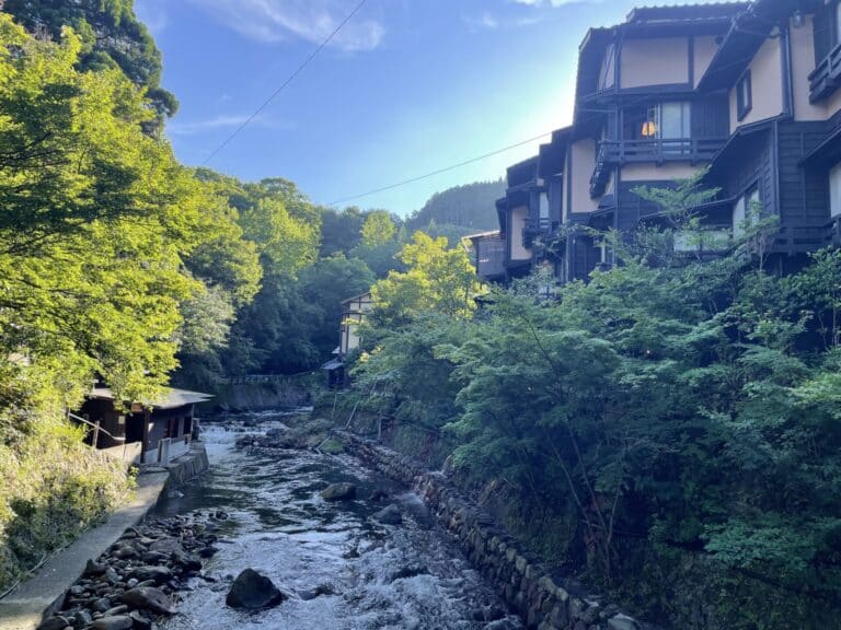 平日休みの魅力